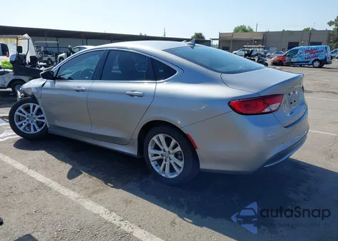 2015 Chrysler 200 Limited z USA, uszkodzony, nr VIN 1C3CCCAB5FN642140